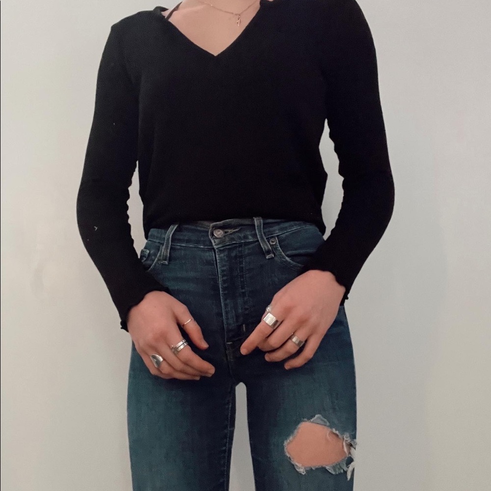 Blue Ripped Levi’s Jeans